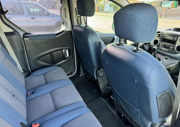 Citroen Berlingo cena 23800 przebieg: 250000, rok produkcji 2010 z Pobiedziska małe 191